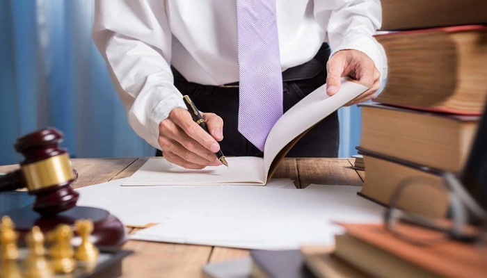 بهترین وکیل چک در شیراز