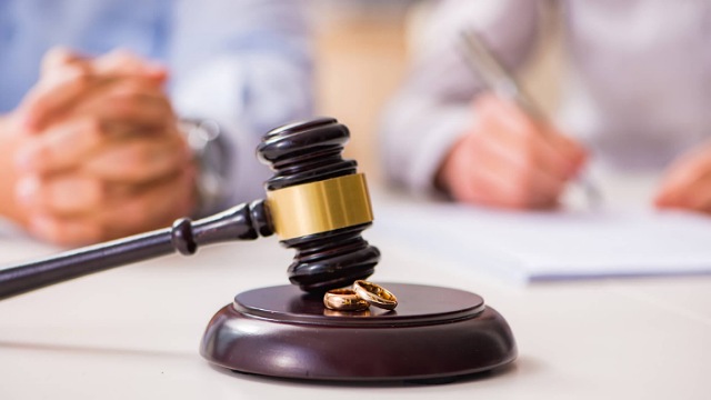 وظایف بهترین وکیل طلاق در شیراز
