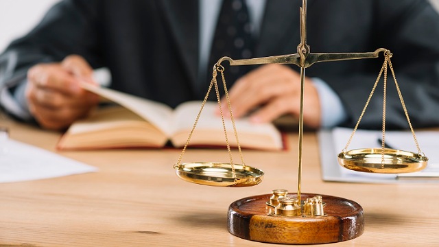 بهترین وکیل مدنی در شیراز