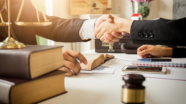 5 نکته در انتخاب بهترین وکیل مشارکت در ساخت