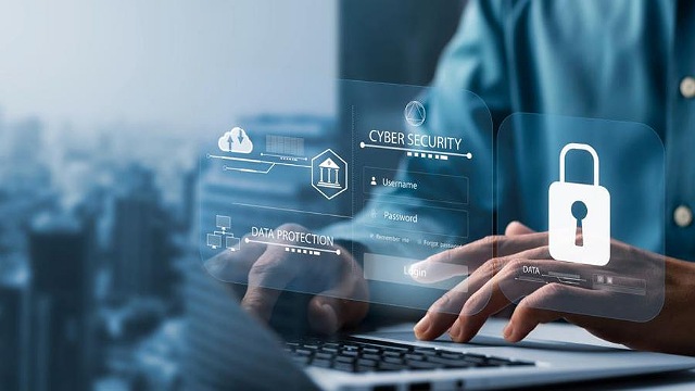 بهترین وکیل جرائم سایبری در شیراز کیست؟
