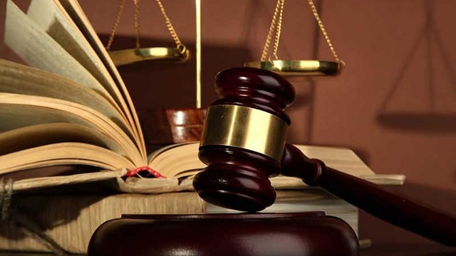 داشتن وکیل در دعاوی حقوقی چه اهمیتی دارد؟