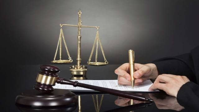 مراحل کار بهترین وکیل استهبان