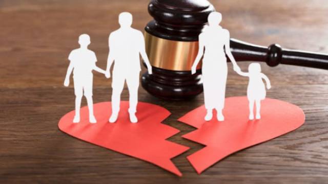 برخی از ویژگی های بهترین وکیل طلاق در مرودشت
