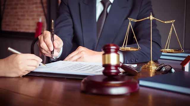 هزینه نوشتن لایحه توسط وکیل در شیراز